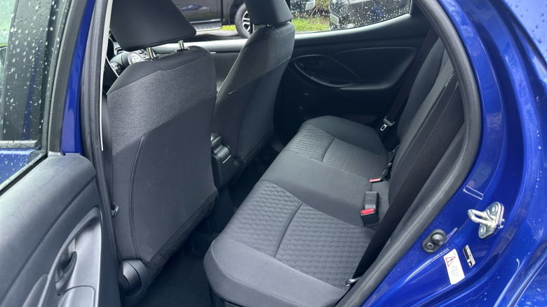 Toyota Yaris 1.5 Hybrid Icon 5dr CVT Hybrid Hatchback